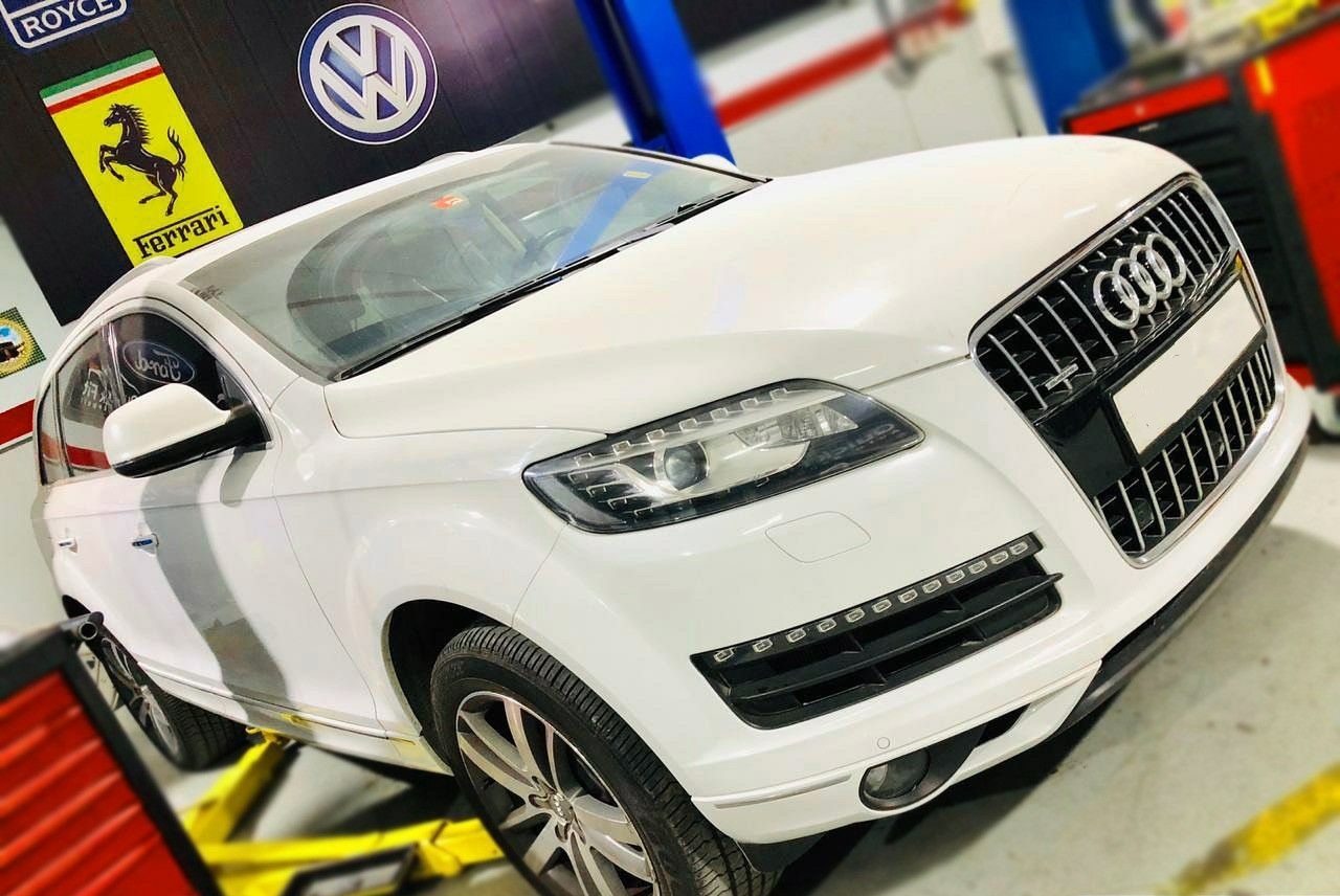sua-chua-xe-audi-q7