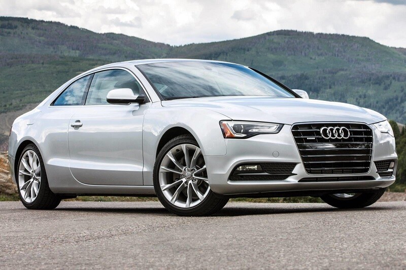 Ngoai-that-dang-truoc-xe-Audi-A5-model-2016