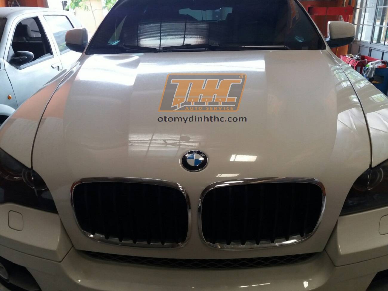 son-lazang-mau-titan-anh-thep-BMW-X6-2