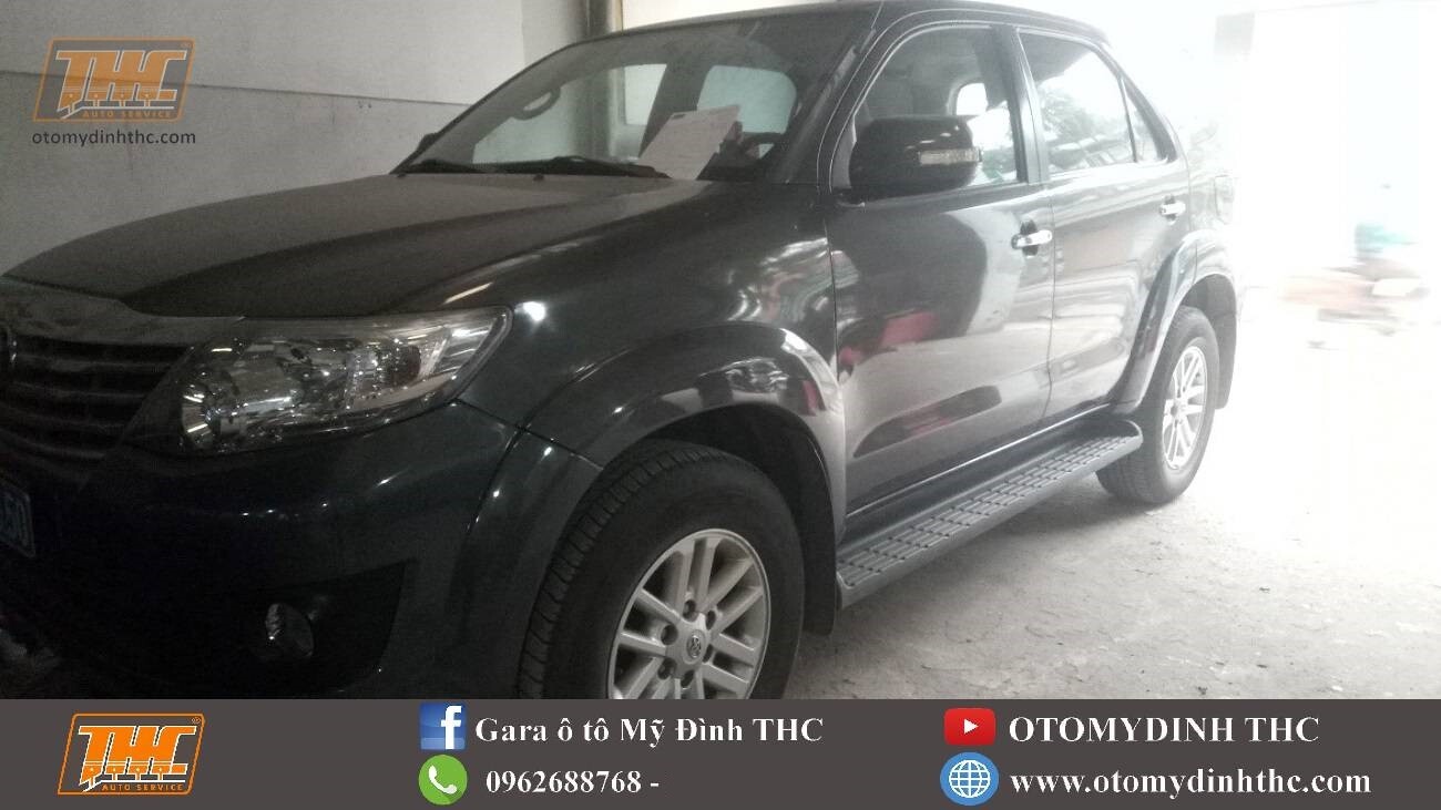 bao-duong-dinh-ky-xe-Toyota-Fortuner