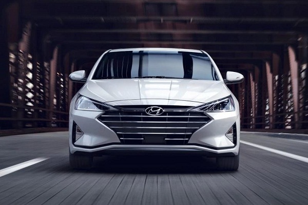 mat-ca-lang-hyundai-elantra-2019