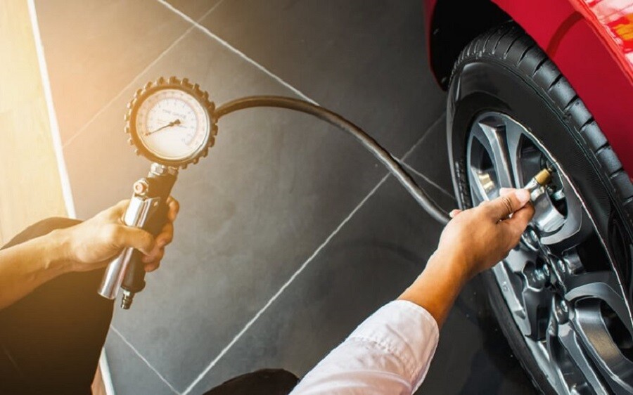 Áp suất lốp ô tô nghĩa là gì? Một số lưu ý đo áp suất lốp chính xác nhất